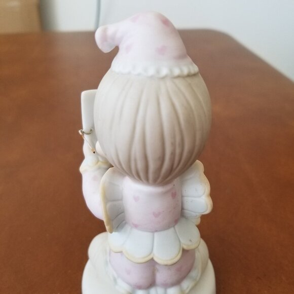 Precious Moments - Put on a Happy Face - PM-822 - Picture 3 of 5